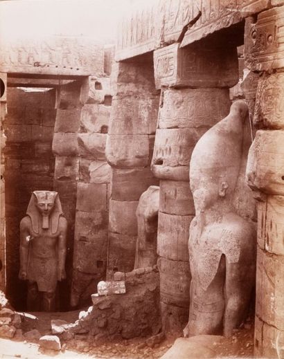 Photographe non identifié Égypte, c. 1870. Thèbes. Louqsor. Philae. 23 épreuves sur...