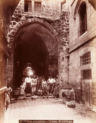 Félix Bonfils (1831-1885) Palestine, c. 1870. Jérusalem. Stations. Porte judiciaire....