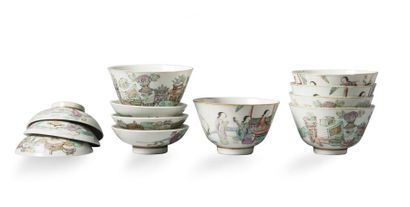 null Six coupes en porcelaine à décor émaillé de la famille rose Chine, vers 1900...