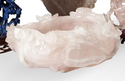 null Godet de peintre en quartz rose reprenant la fleur de lotus Chine, vers 1950...