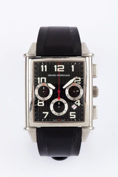 GIRARD PERREGAUX VINTAGE 1945 Ref. 25840N°737/999 vers 2010 Grand chronographe bracelet...