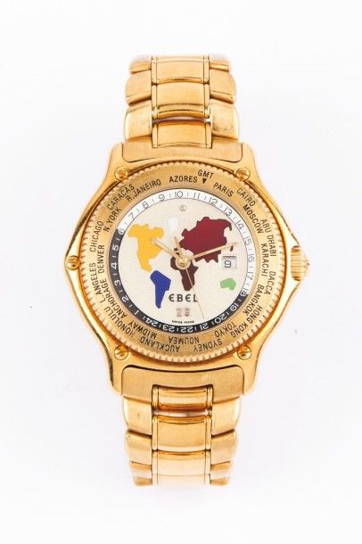 EBEL Voyager N°34102794/8124913 vers 1990 Belle montre bracelet en or jaune 18k (750)....