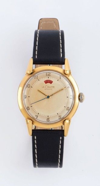 JAEGER LECOULTRE 
Reserve de marche vers 1940
Montre bracelet en métal plaqué or....