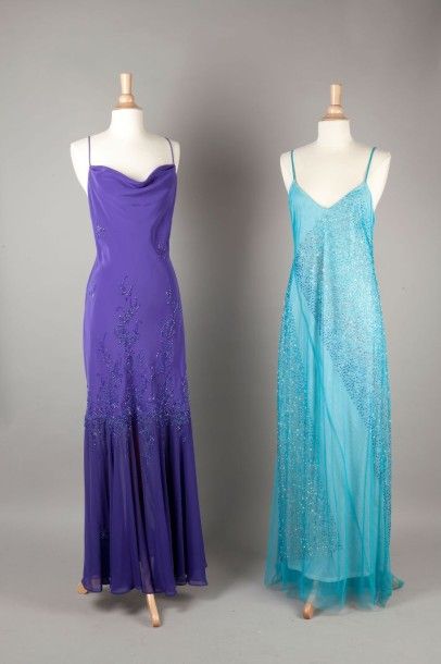 BCBG collection - Anne FRENCH couture circa 2000 Lot de deux robes longues à bretelles...