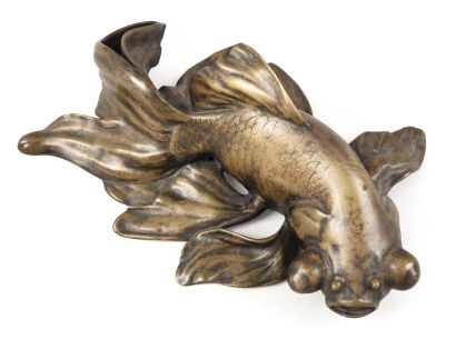 null Okimono en bronze patiné représentant un poisson-voile. 
Japon, vers 1900. 
L:...