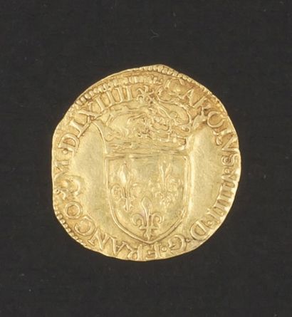 null CHARLES IX (1560-1574). Écu d'or au soleil. Bordeaux. 1564. (Dy. 1057, L. 890)....