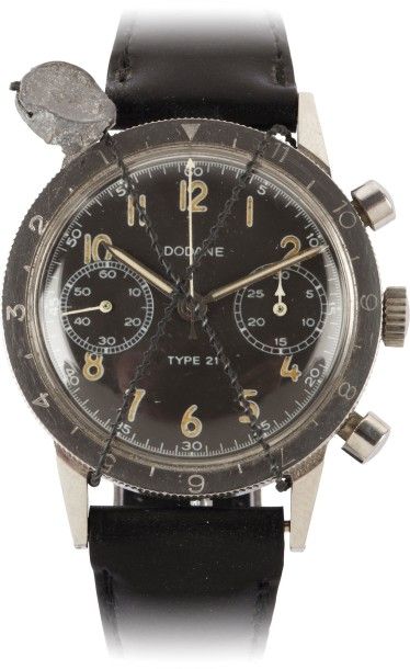 DODANE «Type 21» vers 1960
Rare et beau chronographe bracelet en métal chromé
Boîtier...
