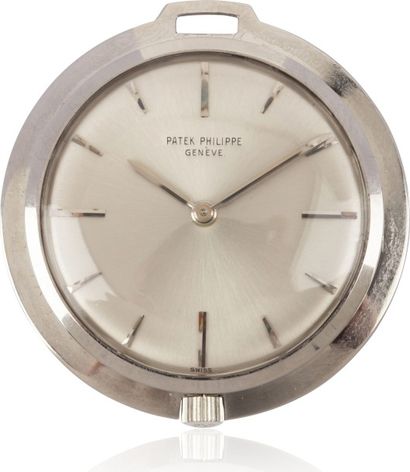 PATEK PHILIPPE N°2636009/782
Rare et belle montre de sac en or blanc 18K (750)
Boîtier...