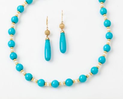 null Collier de perles de turquoise alternées de viroles d’or et de perles de culture...