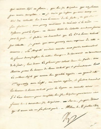 null Renforcement des bataillons. Lettre signée Np., adressée au Duc de Feltre. 2...