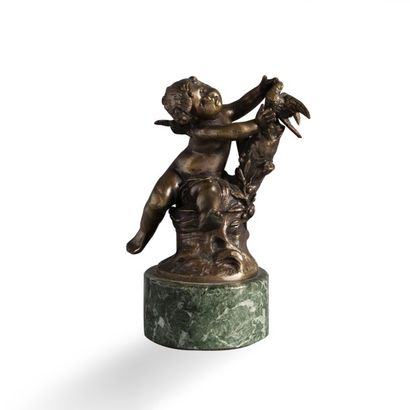 Auguste MOREAU (1834-1917) 

Amour à la colombe

Epreuve en bronze à patine claire...