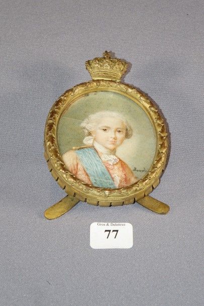 null MINIATURE ovale 

Portrait de Louis XV enfant 

Porte une signature BAUDOIN...