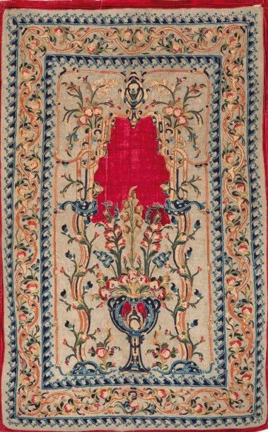 null * Un tissage, Empire Ottoman. 

Beau décor 

Etat / Condition: Fond rouge rapporté....