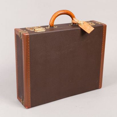 Louis VUITTON Commande spéciale Serrure n°227/228 Rare malette en toile chocolat,...