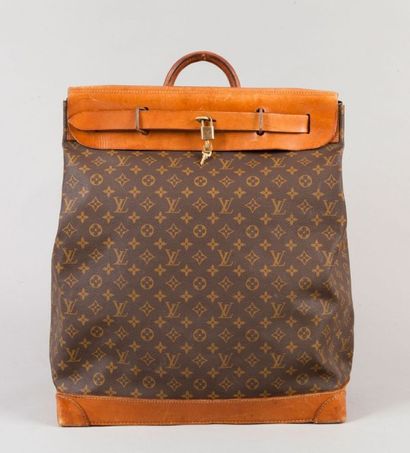 LOUIS VUITTON Sac "Steamer Bag" 45cm en toile monogram et cuir naturel, fermeture...