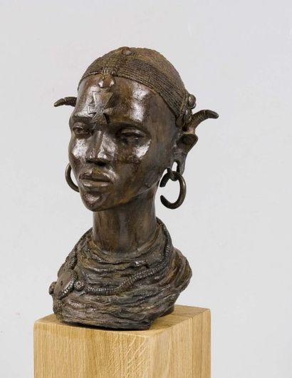 Eric BRUN (XXème siècle) Buste de femme Samburu, Vallée du Rift, Kenya Epreuve en...