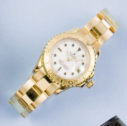 null ROLEX "YACHMASTER" - Bracelet-montre de dame en or jaune, cadran blanc, date,...