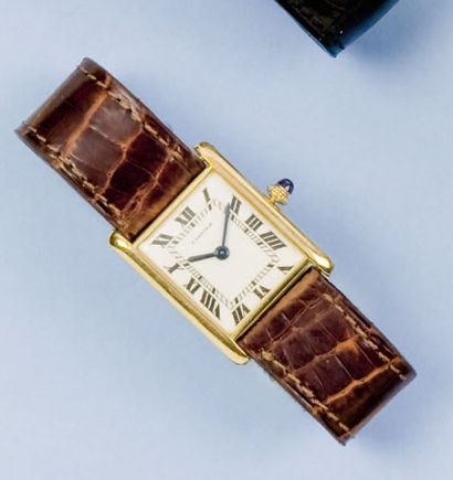 null CARTIER "TANK" - Montre de poignet en or jaune, mouvement mécanique, bracelet...