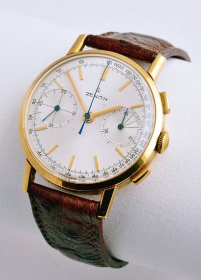 ZENITH Chronographe Or - vers 1950 Superbe chronographe classique en or jaune 18k...
