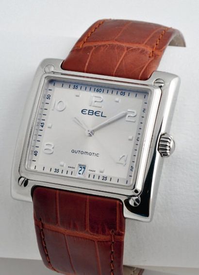 EBEL 1911 Carrée - vers 2005 Grande montre de forme carrée curvex en acier à boîtier...