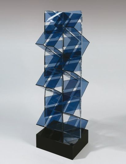 Francisco SOBRINO (Né en 1932) Espaces Indéfinis Sculpture en plexiglas transparent...