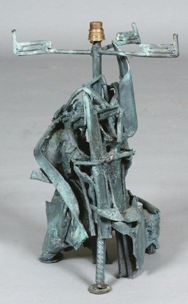 Samuel SCHLOSSER dit CONTINI Vers 1983 Lampe sculpture en acier et plastique. Haut....