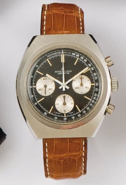 BREITLING - Circa 1970. Montre de poignet chronographe en acier. Cadran noir à trois...
