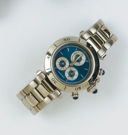 CARTIER - PASHA Bracelet montre chronographe en acier. Cadran bleu à trois compteurs....