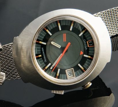 OMEGA Seamaster / Memomatic Alarme Réf. 166.0072, vers 1973 La célèbre montre réveil...
