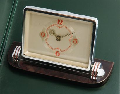 PENDULETTE ART DECO Pendulette de Bureau, vers 1935 Superbe pendulette de bureau...