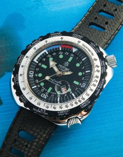 MORTIMA Plongeur / Superdatomatic, vers 1970 Imposante montre en acier GMT de forme...