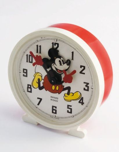 BAYARD Réveil Mickey, vers 1977 Amusant réveil matin pour grand enfant en plastique...