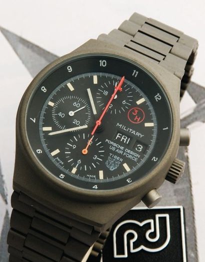 PORSCHE DESIGN Chronographe Military Top Gun / TIGER / US Air Force, vers 1980 Lune...