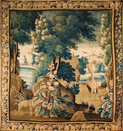 TAPISSERIE D'AUBUSSON Echassier sur fond de paysage XVIIIème siècle (restaurations)...