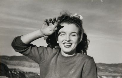 André de Dienes (1913-1985) Marilyn Monroe, 1945. Tirage argentique d'époque (c....