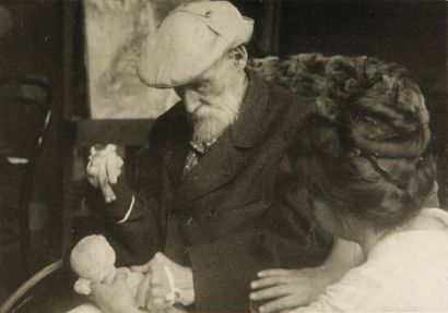 null Auguste Rodin c. 1900. Auguste Renoir, c. 1915. Deux tirages argentiques et...