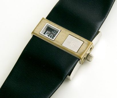 null LIP (F. de Baschmakoff/42963), vers 1972. 1 watch
Montre design à Heure Sautante...