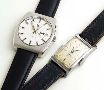 null LOT LIP (T18 & Design Automatic ), vers 1940/1975. 2 watches
Belle montre T18...