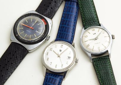 null LOT LIP (Mécanique), vers 1960/1970. 3 watches.
Montre classique modèle Incabloc...