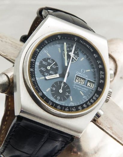 OMEGA (chronographe Speedmaster / ref . 1760016) vers 1975 Imposant chronographe...