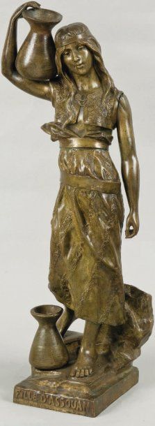 Georges Charles COUDRAY (act.c.1883-c.1932) Fille d'Assouan Epreuve en bronze à patine...