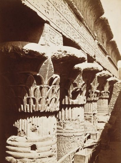 Emile Béchard Egypte, c. 1870. Temple d'Esneh. Salle hypostyle. Tirage albuminé,...