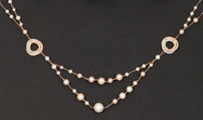 CARTIER «Trinity» - Collier en or rose orné de deux rangs de perles de culture en...