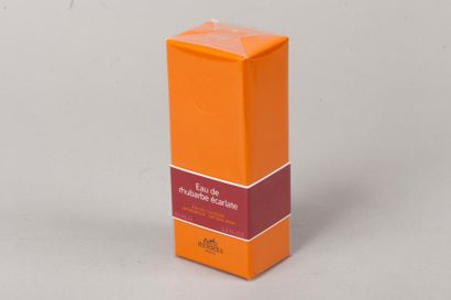 null HERMES Parfums

Lot composé d'un gel douche "Eau de Néroli doré" (200ml), un...