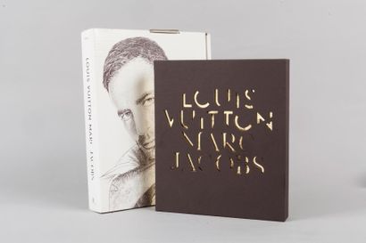  Louis VUITTON 
Lot de deux livres : l'un " The stephen Sprouse book " l'autre "...
