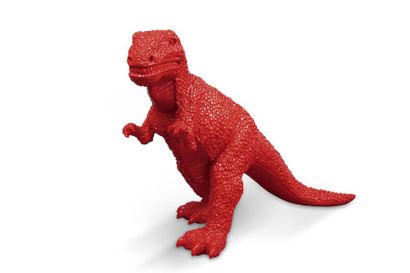Sui JIANGUO (Né en 1956) Dinosaure made in China, 2002 Poly-résine rouge Signé et...