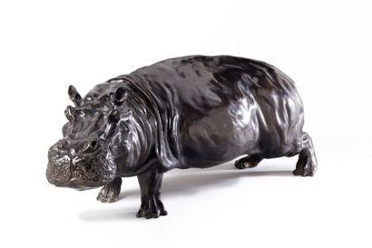 JOSE MARIA DAVID (1944-2015) Hippopotame à bouche fermée Epreuve en bronze à patine...