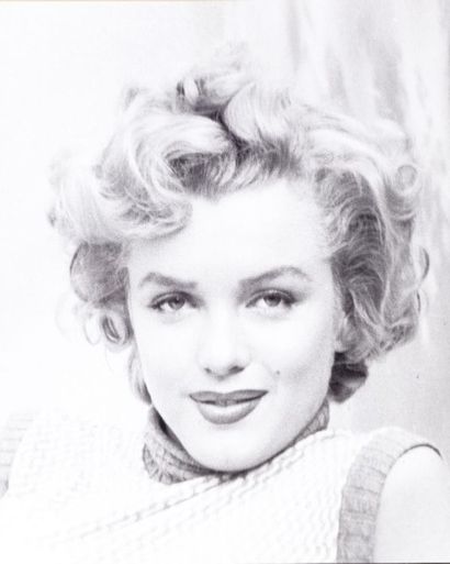 André de Dienes (1913-1985) Marilyn Monroe, 1953. Épreuve argentique d'époque. Tampon...