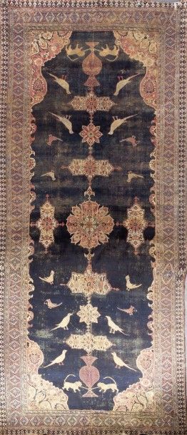 null Tapis Khorassan, Iran An antique large so called Royal Khorassan carpet with...