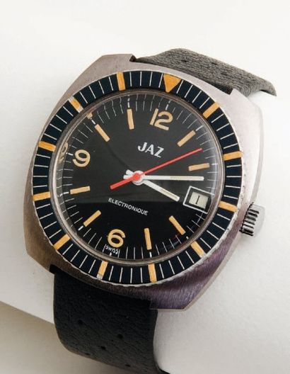 JAZ (Electronique Diver), vers 1965 Montre de plongée en acier brossé à boîtier vissé....